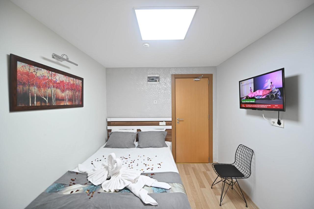 Safir Gold Hotel Istanbul Bagian luar foto