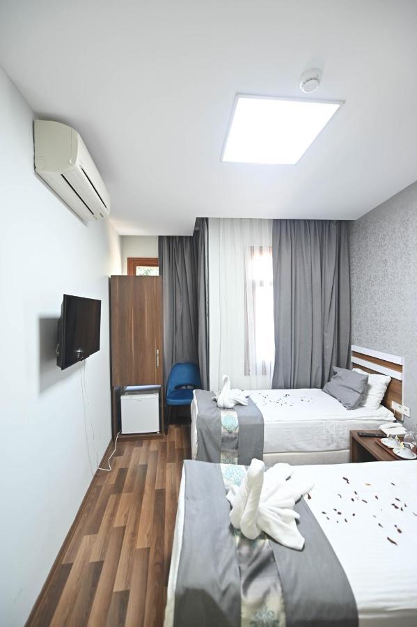 Safir Gold Hotel Istanbul Bagian luar foto