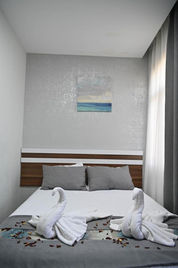Safir Gold Hotel Istanbul Bagian luar foto